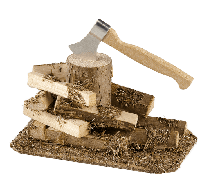 Kahlert_Licht-Hackstock-mit-Beil-Holzscheite-mit-Naturmaterialien-dekorierte-Miniatur