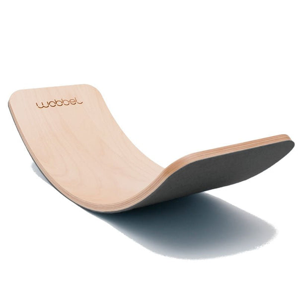 Wobbel Board PRO transparent lackiert mit Filz Dunkelgrau
